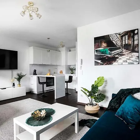 Cozy Next To Cracow Vistula Boulevrads, Old Town Apartment